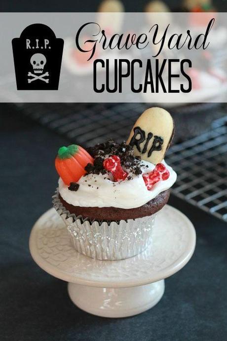 Halloween Cupcakes: Spooky Graveyard Cupcakes