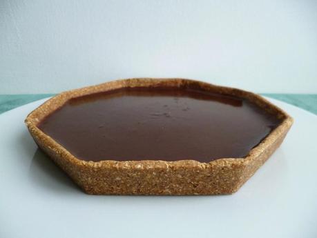 tarte diététique hyperprotéinée blé-millet-lupin-soja au flan chocolat-noix de pécan à la stévia (sans sucre ni beurre ni oeufs) P1090508