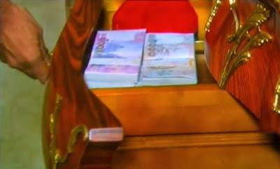 Des millions de bahts, pourquoi faire ? [HD]