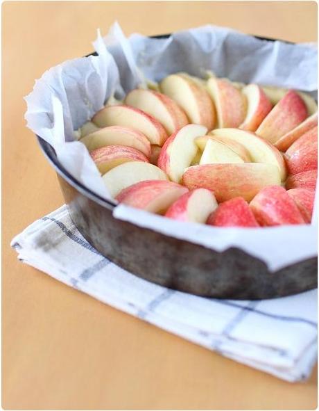 Gâteau aux pommes et fruits secs