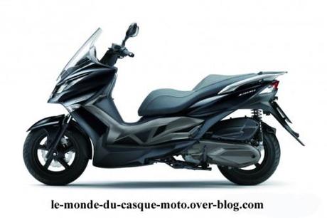scooter-j-300-kawasaki-profil-3-copie.jpg