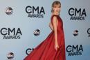 Taylor Swift a reçu la récompense suprême lors des Country Music Awards 2013