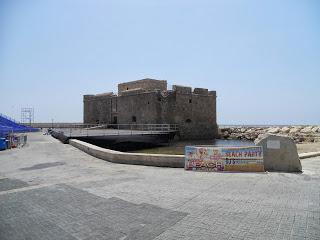 Πρωτότοκος γιος στην Πάφο (Fils ainé à Pafos)