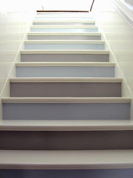 Parce qu' il n'est qu'un lieu de passage, l'escalier est ...