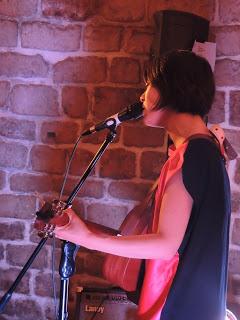 Anam Kawashima au café : Les 3 arts