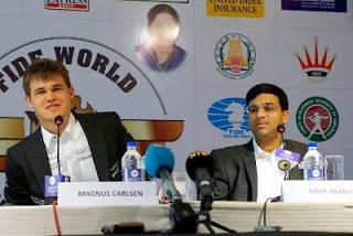 La conférence de presse de Carlsen et Anand après le 2e partie - Photo © site officiel