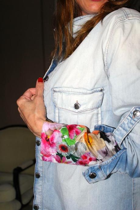 Blog Mode, Blogmode, Fashionblog, Fashion Blog, French Blog, Frenchblog, Outfit, Ootd, Outfitoftheday; Superposition, Chemise en jean, Mango, Blouse, Roseanna, Legging, Zara, Baskets,Nike Blazer, Richard, Jérôme Dreyfuss Blog Mode, Blogmode, Fashionblog, Fashion Blog, French Blog, Frenchblog, Outfit, Ootd, Outfitoftheday; Superposition, Chemise en jean, Mango, Blouse, Roseanna, Legging, Zara, Baskets,Nike Blazer, Richard, Jérôme Dreyfuss