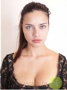 Adriana-Lima-sans-maquillage