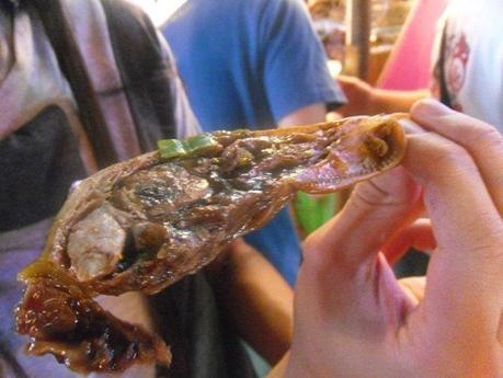 Les plats étranges à manger (ou pas) au night market de Longshan [Attention aux estomacs sensibles]
