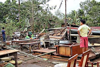 Typhon-Bopha-nombreuses-victimes-aux-Philippines_article_popin-1