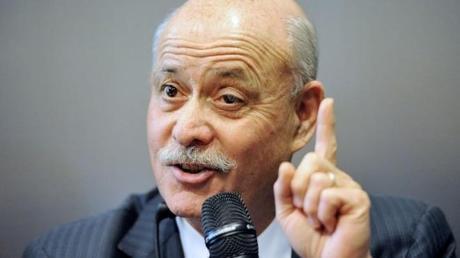 Transition énergétique : Jeremy Rifkin, un gourou chez les chtis Transition énergétique : Jeremy Rifkin, un gourou chez les chtis