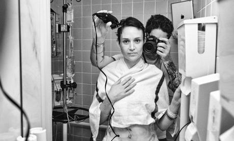 Le combat d’une femme contre le cancer photographié par son mari