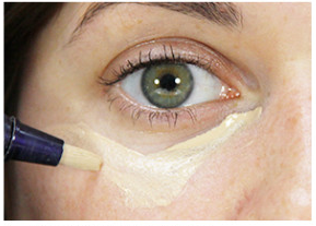 Le petit guide pour bien choisir son anti-cernes