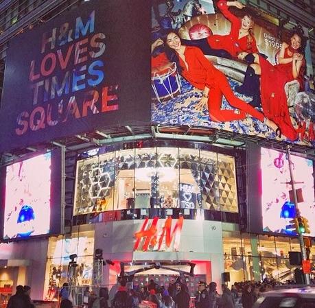L'inauguration du H&M; Time Square avec Lady Gaga...