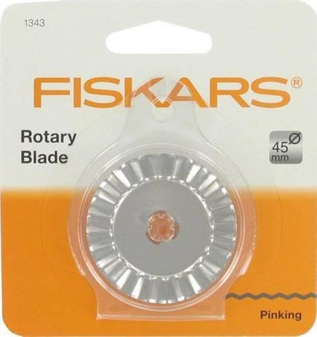 lame zigzag Cutter rotatif vs ciseaux cranteurs