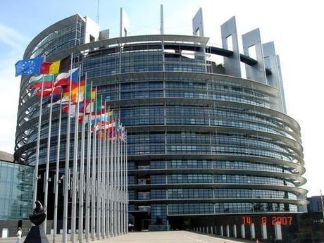 ARTISTES EUROPÉENS, LES NON RENTABLES, DÉGAGEZ !