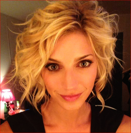 Nabilla et Ayem, trop de sentiments, on fait le point !