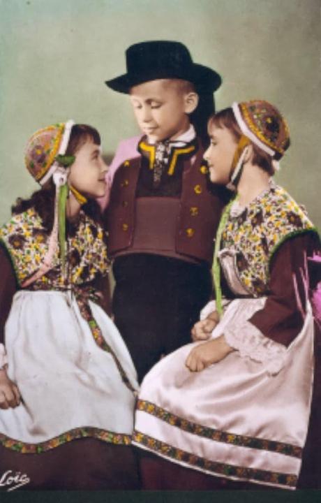 tenue correcte exigée