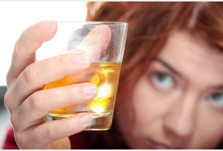 Baclofène : une nouvelle étude confirme son efficacité contre l’alcoolisme