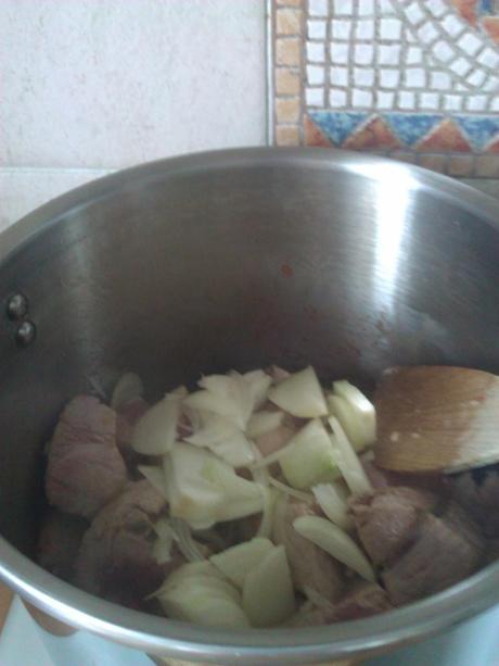 Il fait froid, il fait gris, un porc au curry et la vie vous sourit