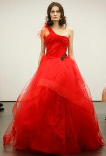 défilé vera wang robe rouge haute couture