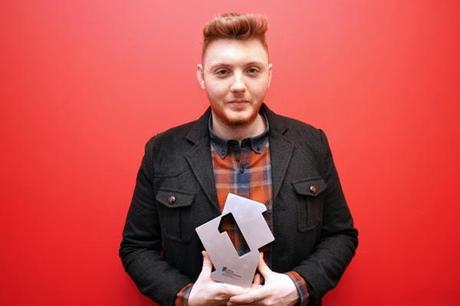Top 5 des prétextes pour aller à la séance de dédicaces de James Arthur mardi prochain
