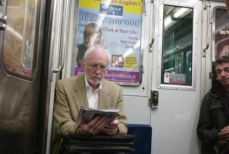  métro lecture epaule