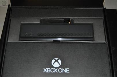  La Xbox One est enfin arrivée  Xbox One arrivage 