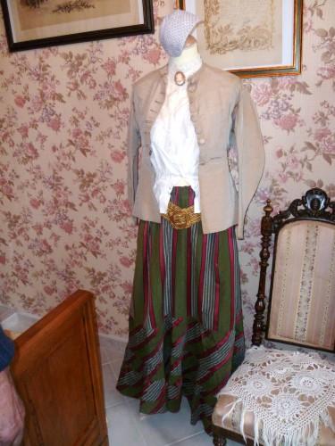 culture,société,loisirs,couture,vêtements,1900,20ème siècle,blog,internet,facebook