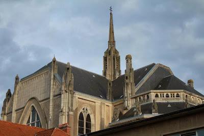 Coq et clocher : Villers-les-Nancy (Sainte-Thérèse)