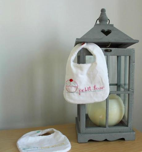 Les bavoirs des petits groumands