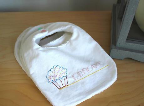 Les bavoirs des petits groumands