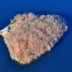 petra island