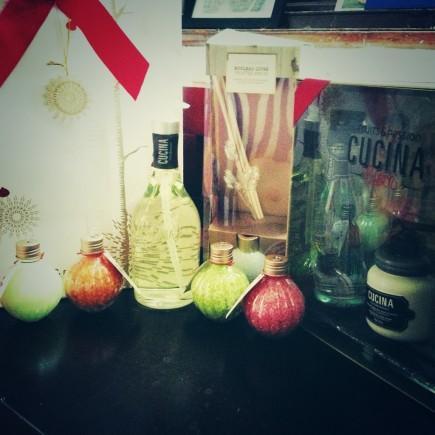 Noël bulles et bottillons avec fruits et passion