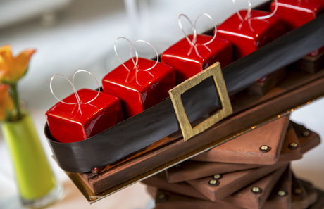 Gourmandise : La bûche cadeau du Shangri-la Hotel, Noël 2013