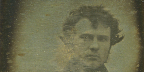 PHOTO : Le premier « Selfie » de l’histoire date de 1839