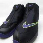 nike-air-zoom-flight-the-glove-lakers-2
