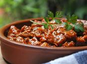 Ragoût porc champignons (Kavarma kebap)