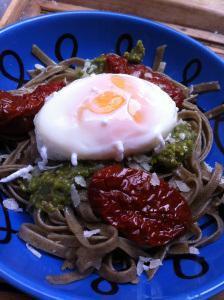 pates-pesto-oeuf2