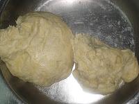 Pizza au chèvre, jambon et courgettes grillées