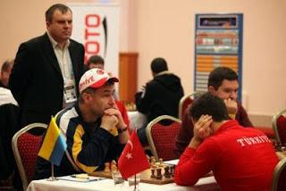 Ivanchuk neutralise Ipatov lors de la ronde 5