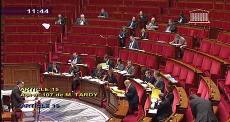 quelques députés votent mollement