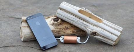 Une bûche pour recharger votre iPhone...