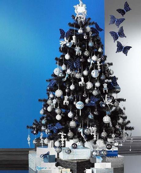black-christmas-tree-ideas