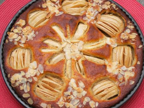 Gâteau aux Pommes, Cannelle, Amandes et Miel