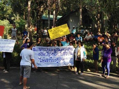 Manifestations Thaïlande: Aussi à  Koh Chang [HD]