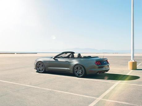 s550_gallery_804x510_convertible-top-down