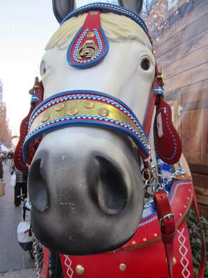 Oh.. Oh... Oh...!  Christmas menu...!