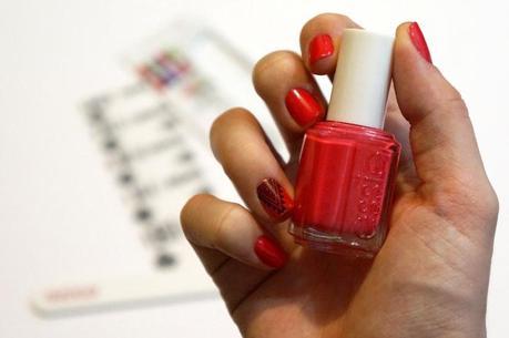 NailPatchMe Aztec swatch avis Peach Daiquiri Essie