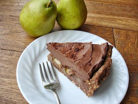 Encore Antigone XXI au menu...!!! Avec sa tarte aux poires & crème de chocolat cette fois Encore Antigone XXI au menu...!!! Avec sa tarte aux poires & crème de chocolat cette fois